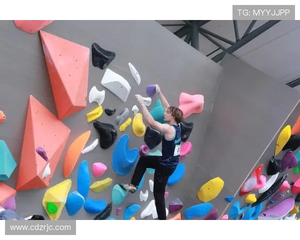 杭州飞盘队在世界攀岩锦标赛中的战术分析与表现评估